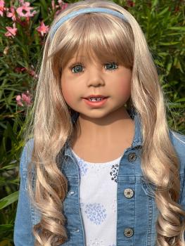 NEU: Jill von Monika Levenig - blond - 122 cm -
